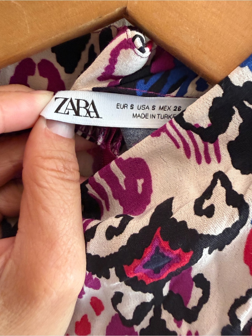 ZARA Printed High Neck Long Sleeve Drape Crop Top - Picture 6 of 8